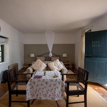 Epistay Tulbagh Luaran gambar