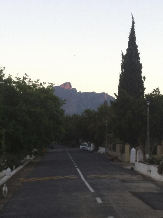 Epistay Tulbagh Luaran gambar
