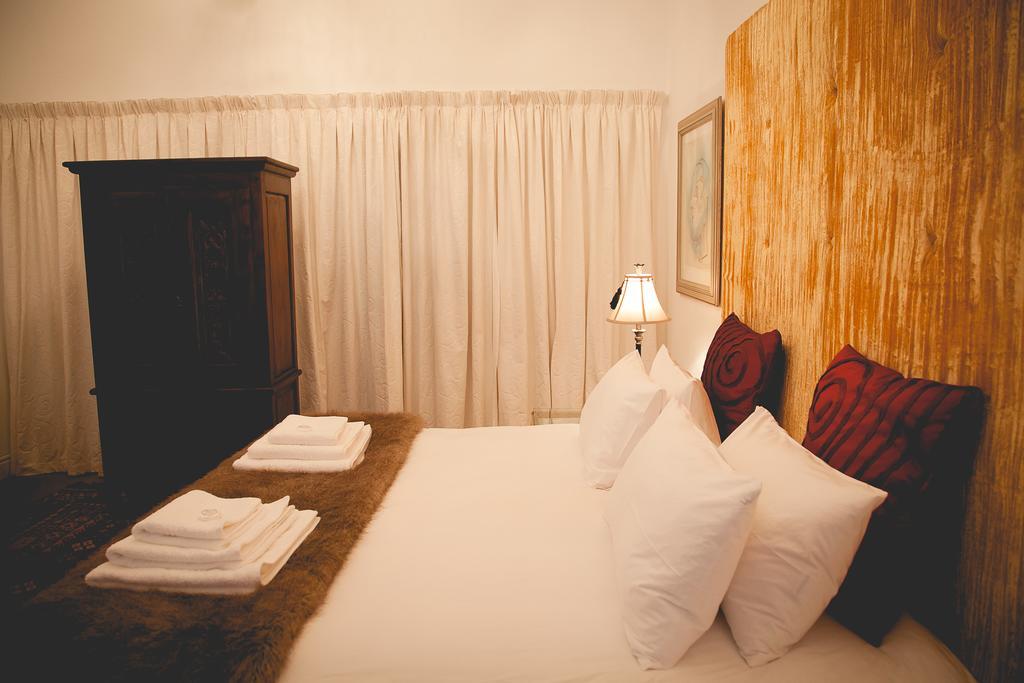 Epistay Tulbagh Bilik gambar